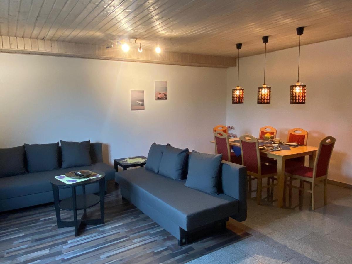 לוסהיים Ferienwohnung Casa Herrmann מראה חיצוני תמונה